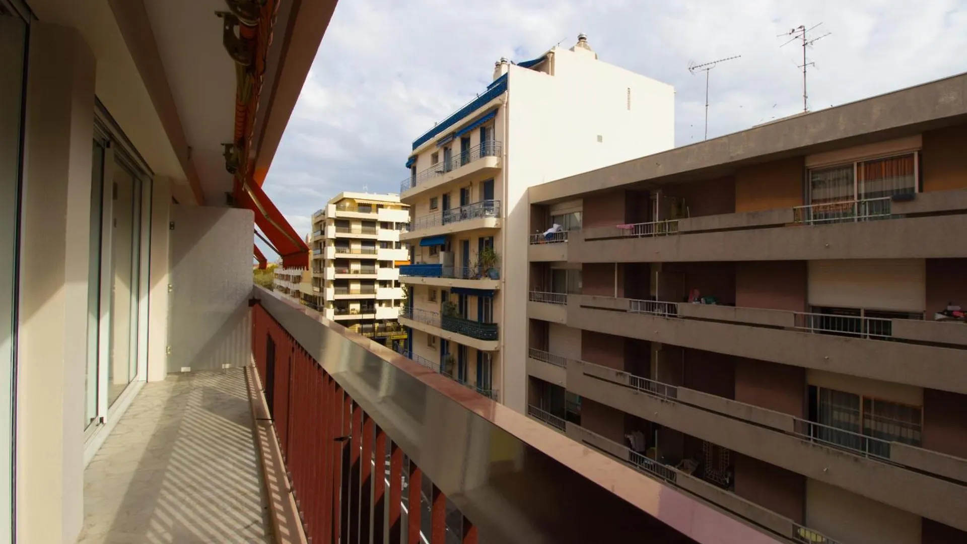 Antibes City Center - 4 People - Garage 0*,  France